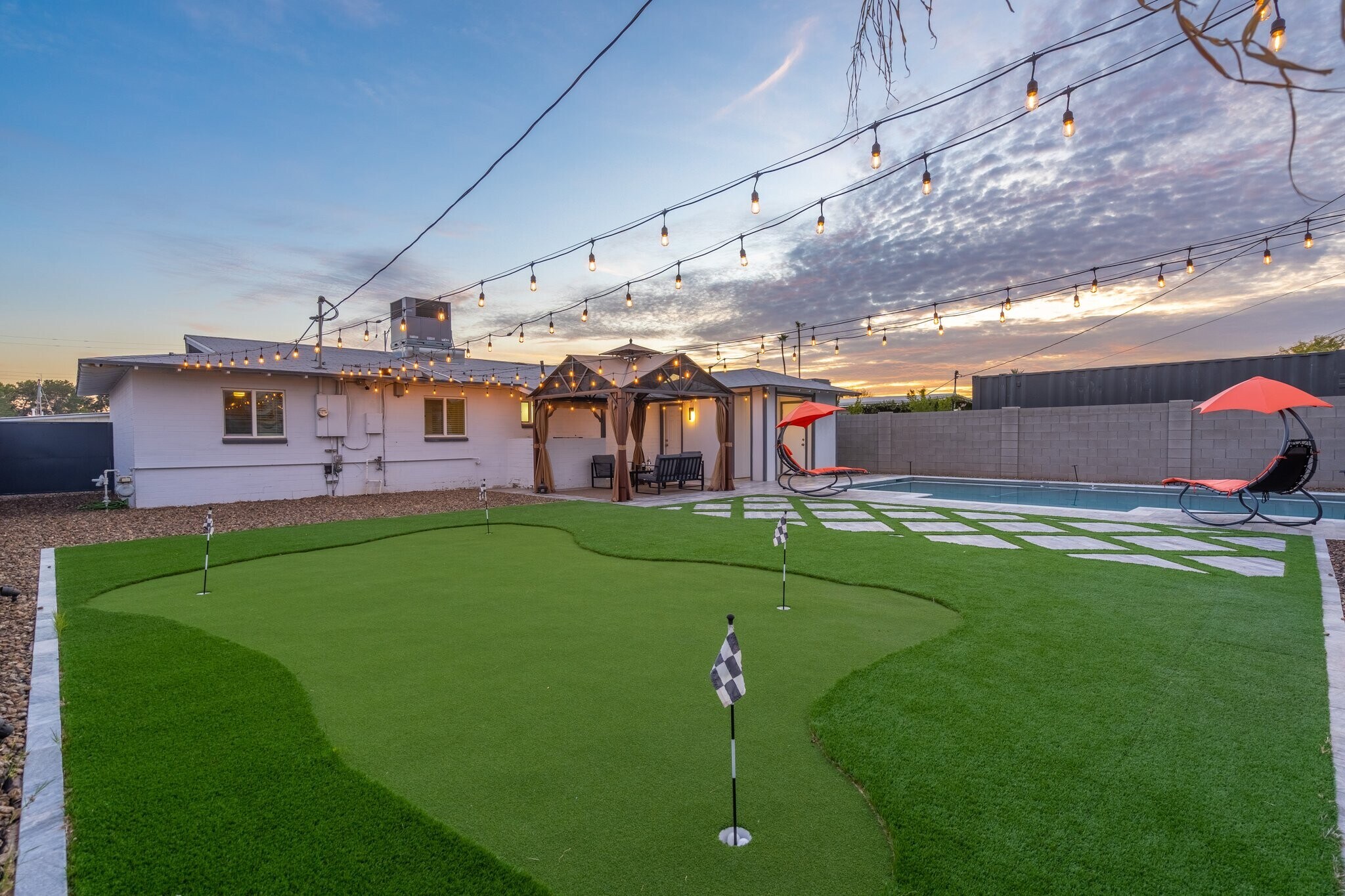 Building Photo - 7902 E Latham St