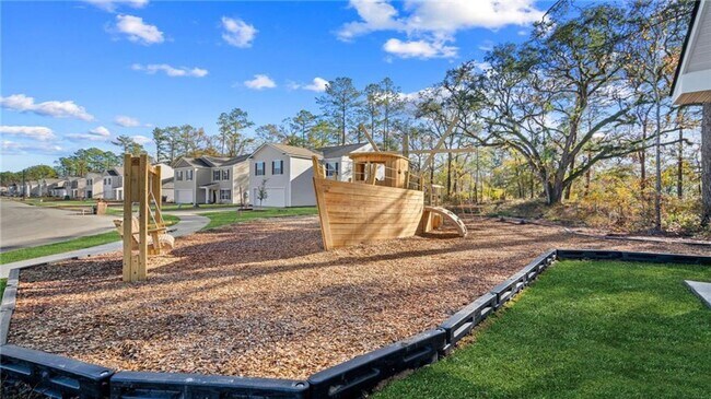 Building Photo - Coming Available!