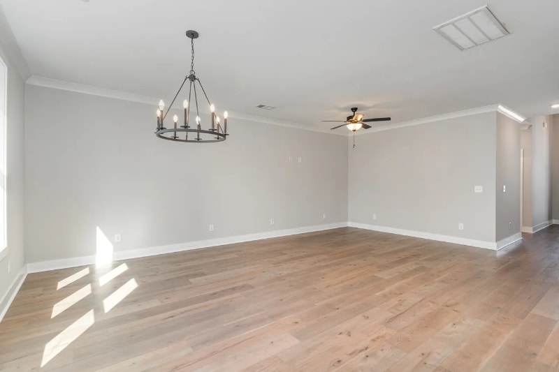 Building Photo - 577 Davis Vly Dr