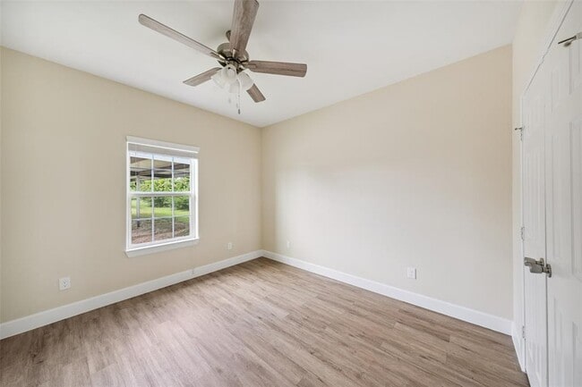 Building Photo - 14107 Overstreet Dr