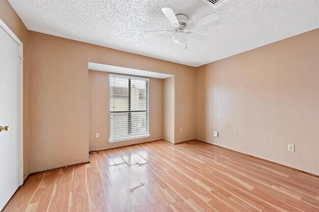 Building Photo - 11685 Alief Clodine Rd