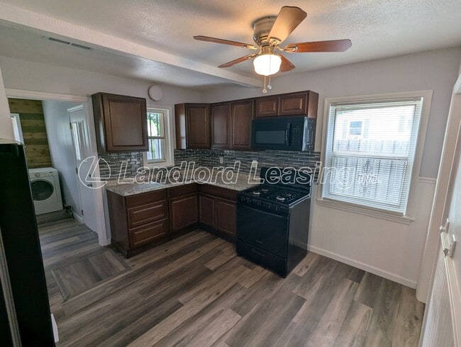 Building Photo - Completely Remodeled 3-Bedroom Ranch with ...