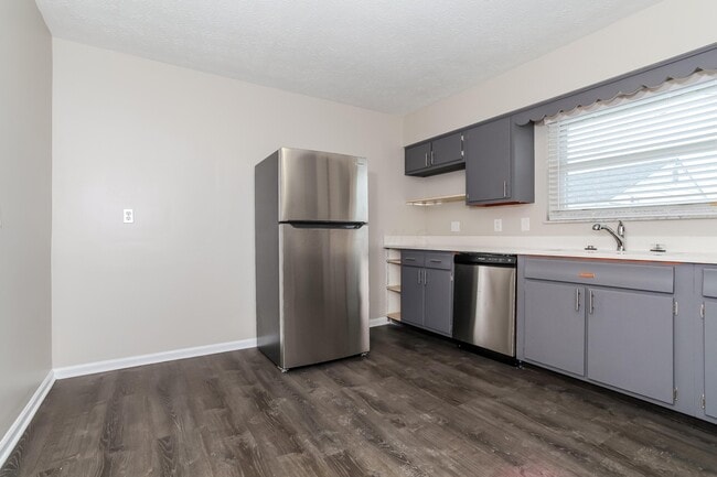 Building Photo - 1538 Shanley Dr