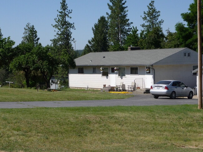 Primary Photo - 8219 N Scott Rd