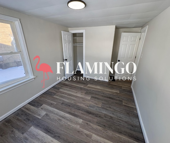 Building Photo - 607 Smith Ave