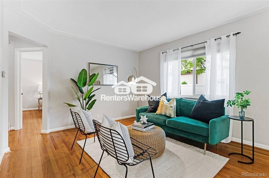 Building Photo - 1915 S Pearl St