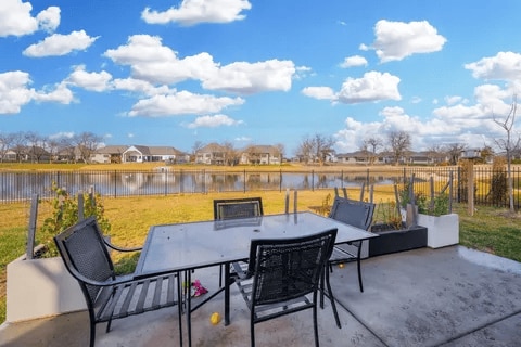 Building Photo - 5864 E Central Park Ave