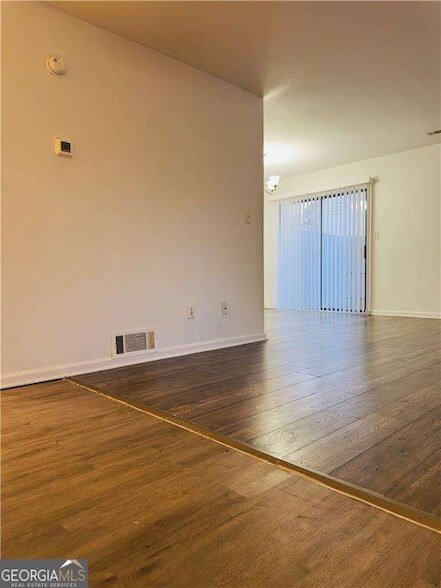 Building Photo - 3759 Mulkey Cir SW