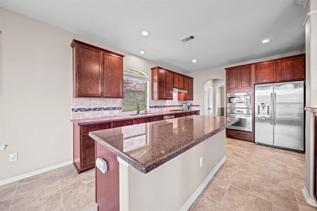 Building Photo - 4814 Peninsula Garden Way