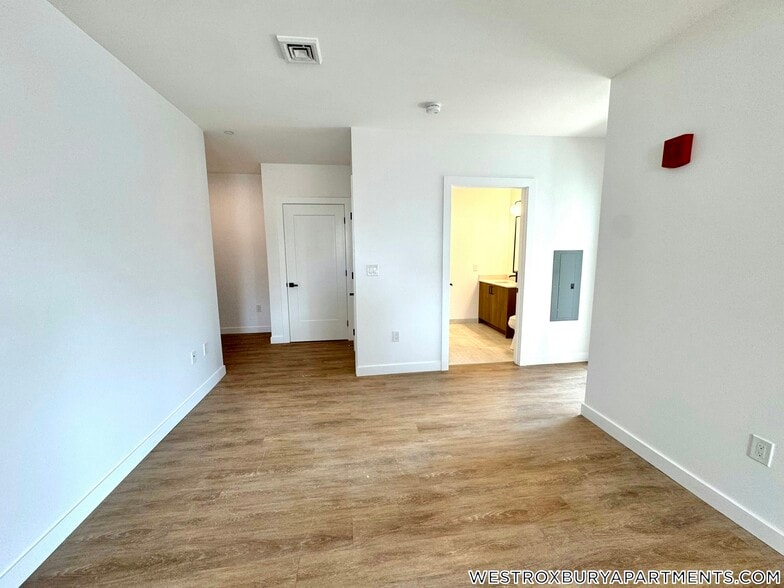 Building Photo - 199 Gardner St