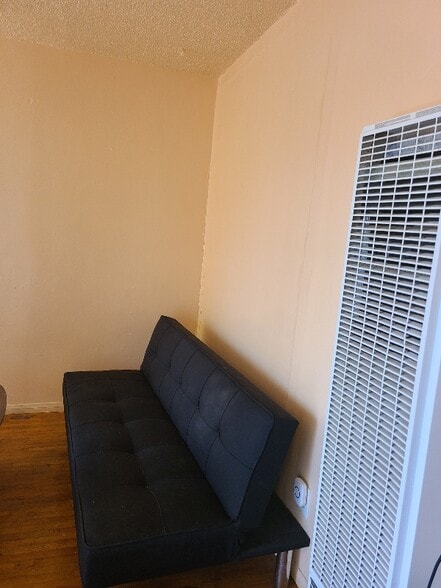 Building Photo - 4016 Wabash Ave