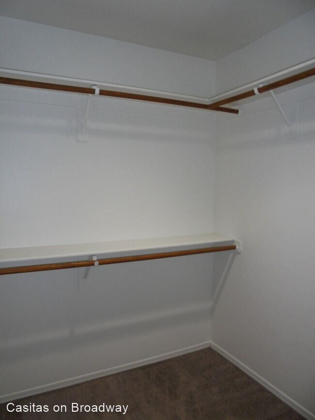 Building Photo - 9111 E Broadway Blvd