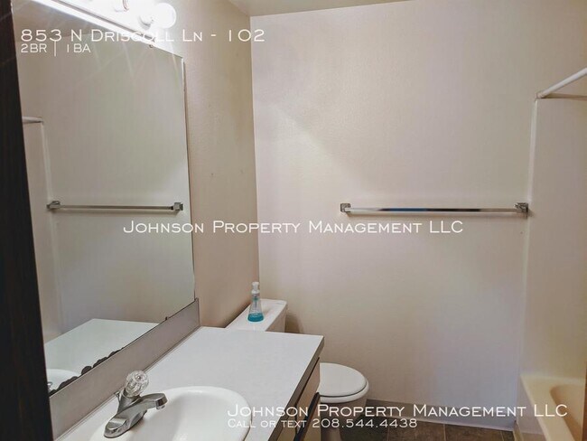 Building Photo - 853 N Driscoll Ln #102