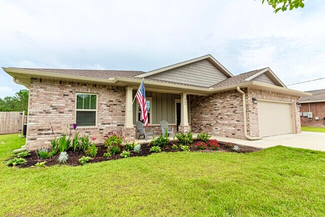 Building Photo - 9209 Ridge Rd