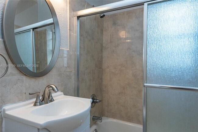 Building Photo - 3671 SW 11th St