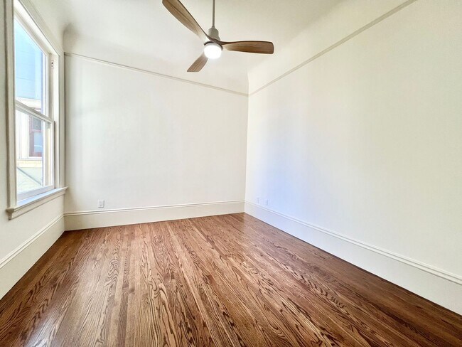 Building Photo - 625-627-627 Fillmore St