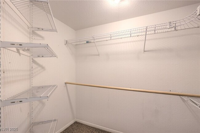 Building Photo - 8136 Shady Glen Ave