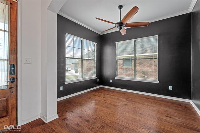 Building Photo - 1124 Crystal Creek Dr