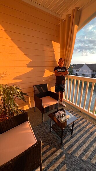 Balcony - 3973 Forsythia Ct