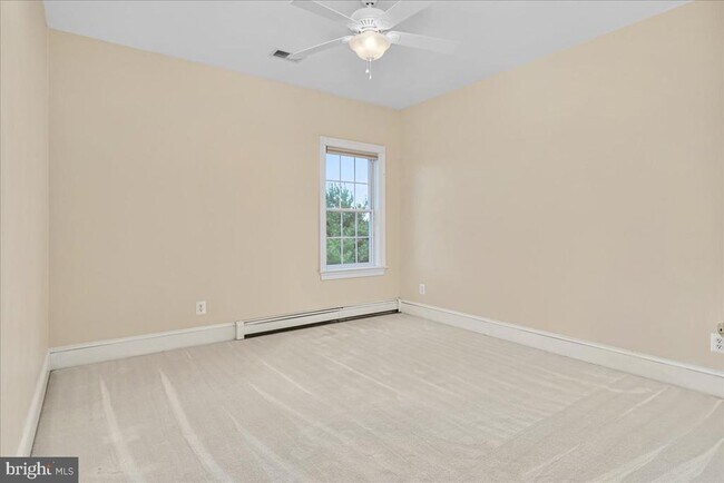 Building Photo - 5510 Porterstown Rd