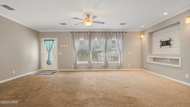 Building Photo - 108 N San Souci Blvd