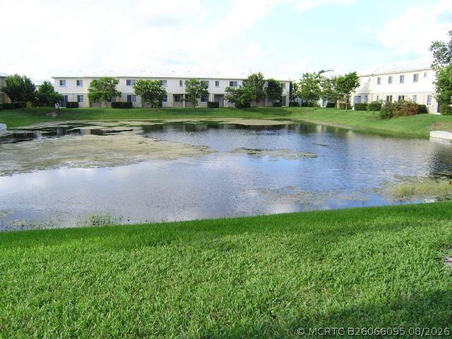 Building Photo - 2026 Nassau Dr