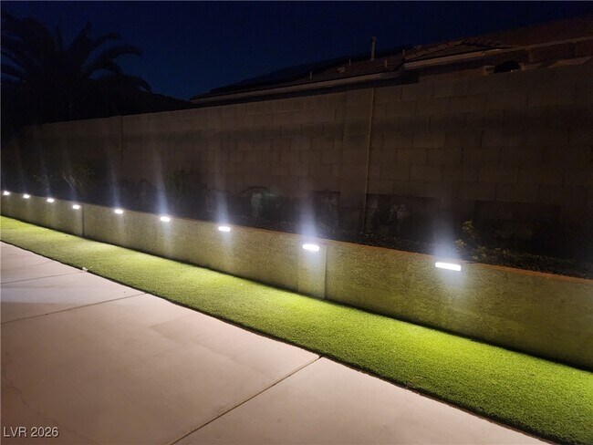 Building Photo - 4631 Cantina Rey St