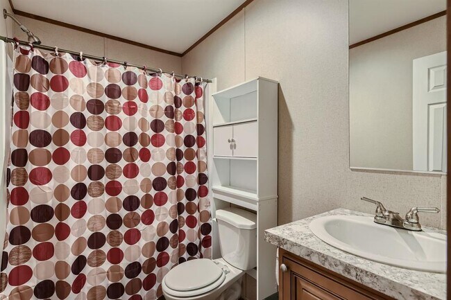 Building Photo - 517 Crossroads Dr