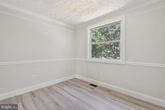 Building Photo - 3364 Longbow Ct