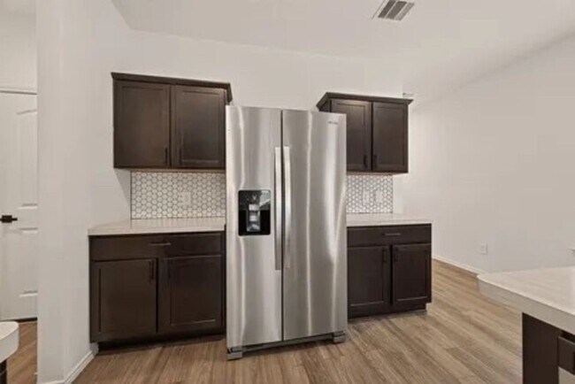 Building Photo - 12338 lariat Run Dr