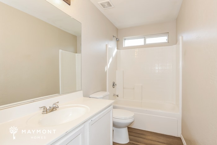 Building Photo - 1093 S 225th Ave