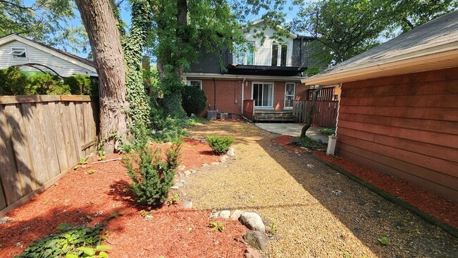 Building Photo - 1806 Courtland Ave