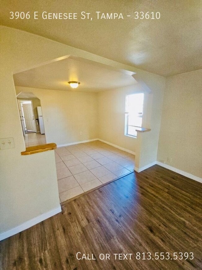 Building Photo - 3906 E Genesee St