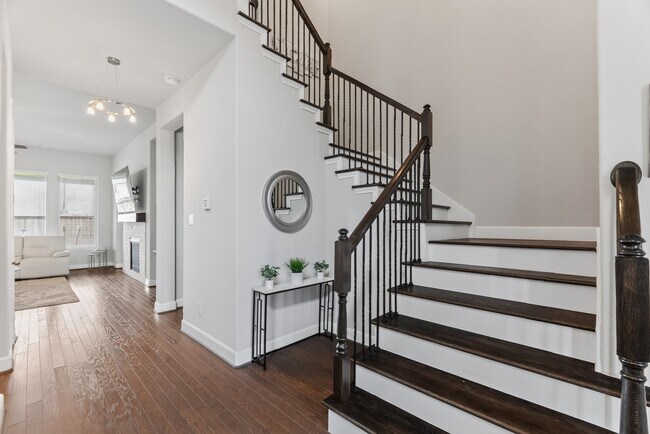 Building Photo - 8110 Copper Rock Dr