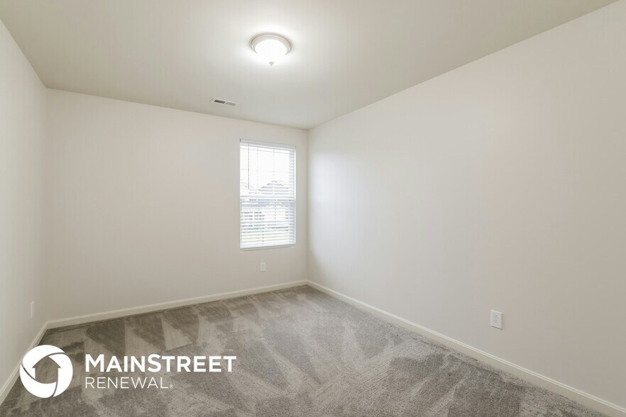 Building Photo - 11934 Wooden Trace Dr