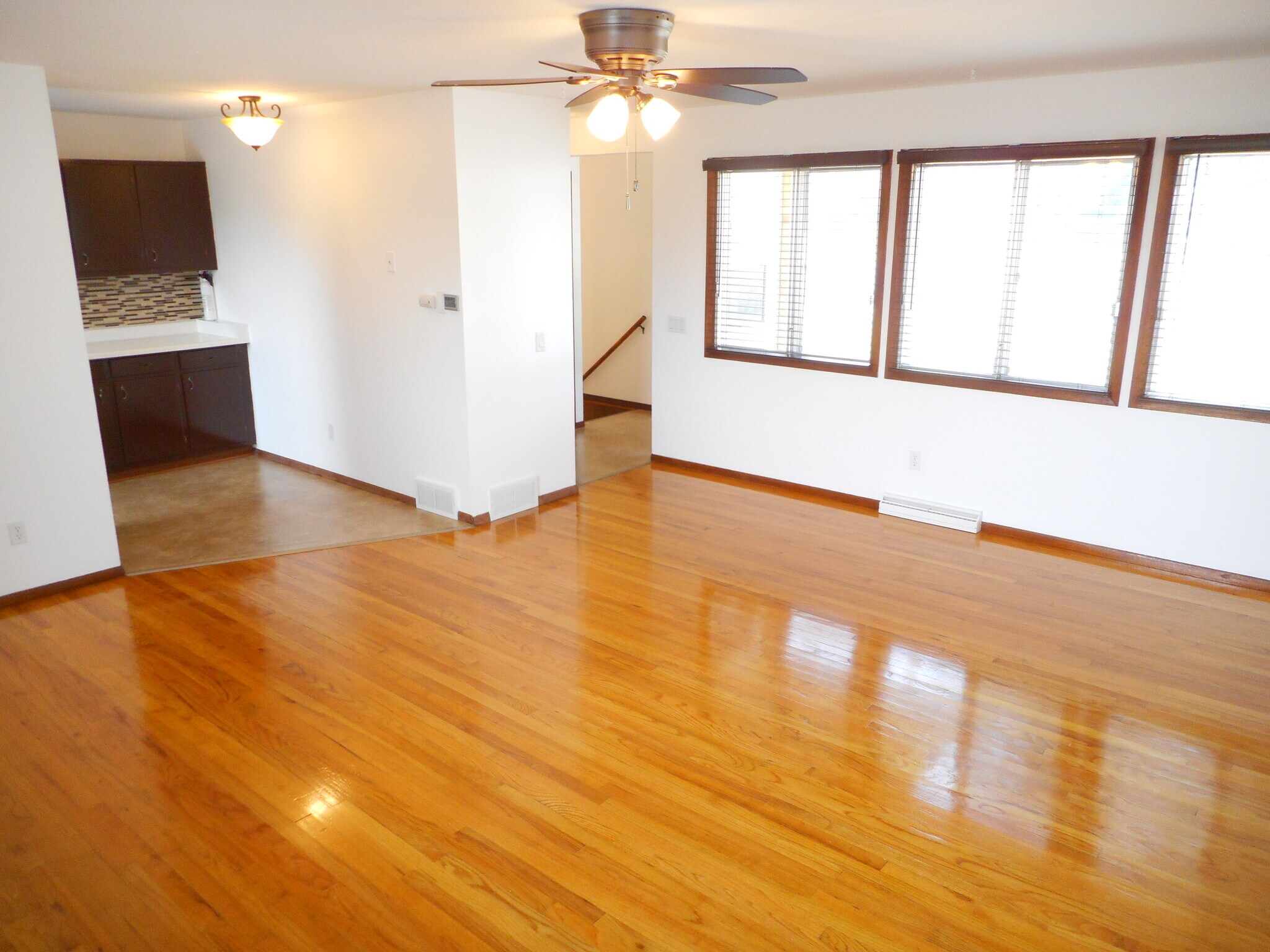 Building Photo - 1615 Reetz Rd