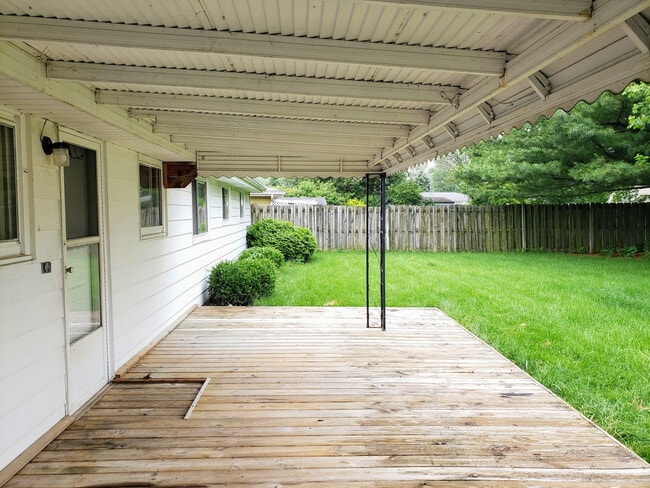 Building Photo - Charming Ranch with Deck, Shed, and First-...