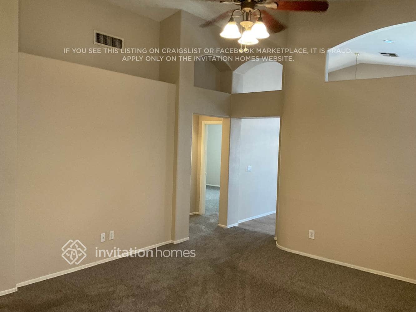 Building Photo - 8370 W Salter Dr