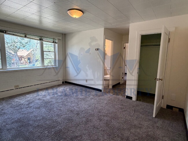Building Photo - 1 Bedroom Apartment in the Heart of Laramie