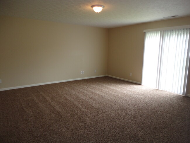 Building Photo - 1046 Swinton Way