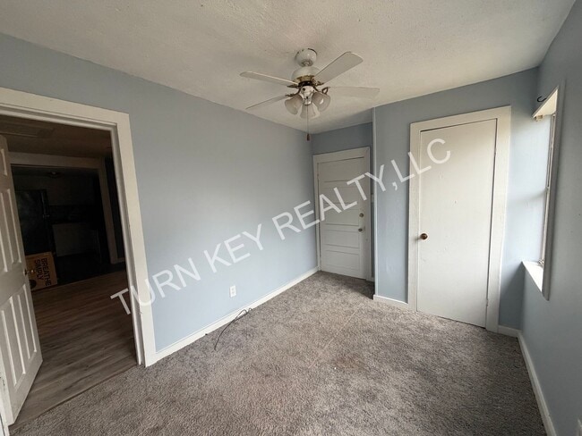 Building Photo - Home for Rent in Roebuck