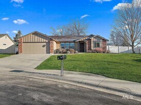 Building Photo - 238 S Neskowin Way