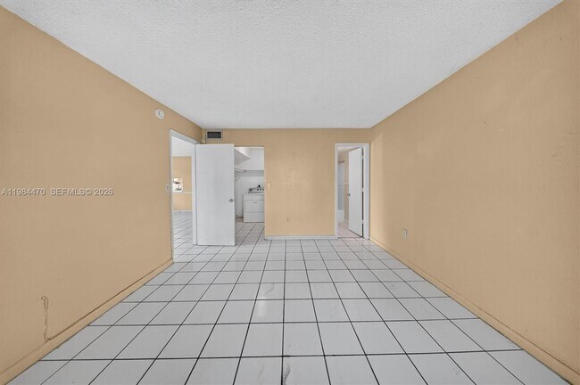 Building Photo - 505 NW 177th St