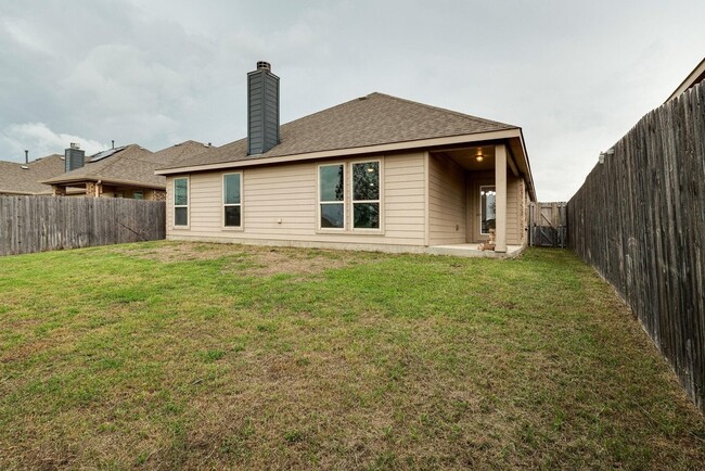 Building Photo - 1705 Lake Pine Dr