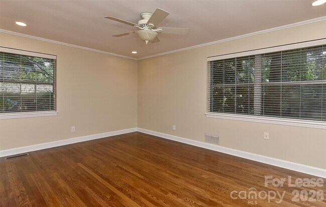 Building Photo - 1215 Sewickley Dr