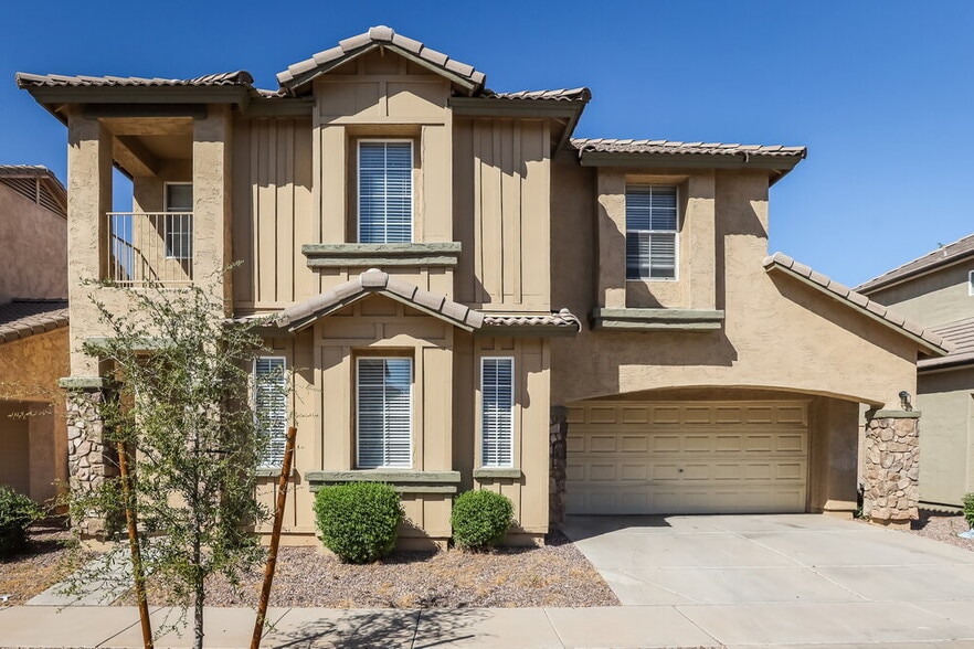 Primary Photo - 5208 W Warner St