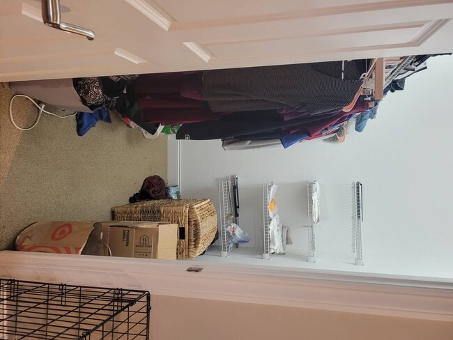 Building Photo - 4-6 Sheridan Ave