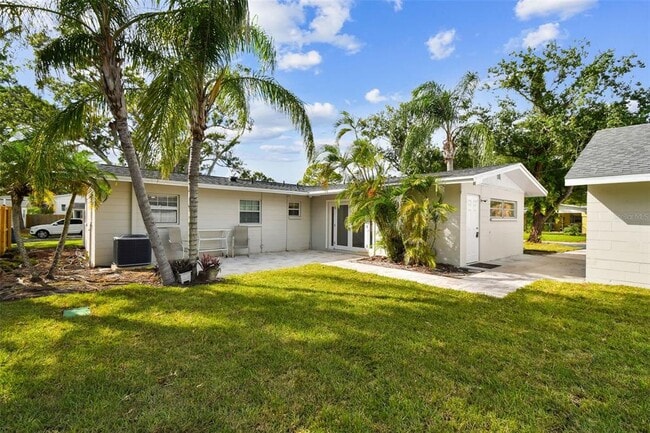 Building Photo - 4602 S Renellie Dr
