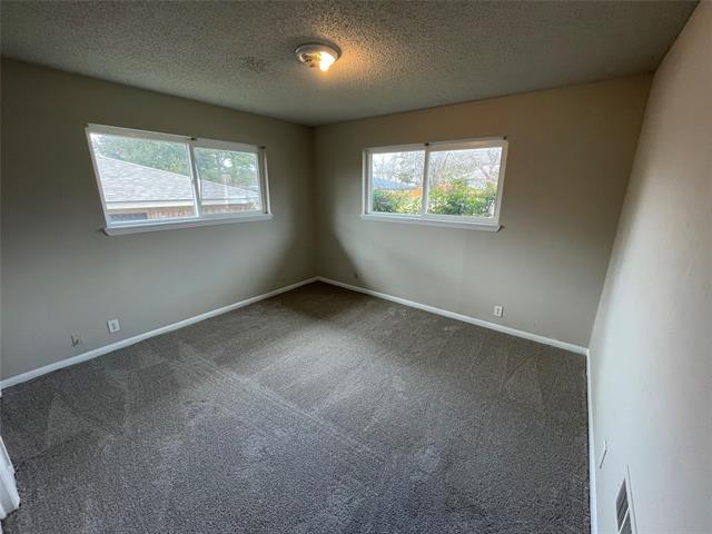 Building Photo - 2508 Easy St