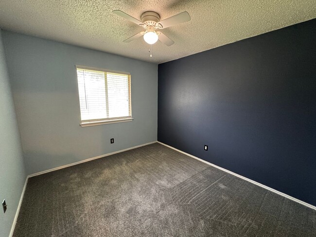 Building Photo - 3306 Levy Ln